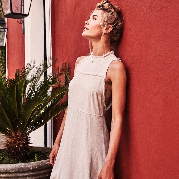 Rowie the Label - Leia Midi Sand - Picture 6 of 8